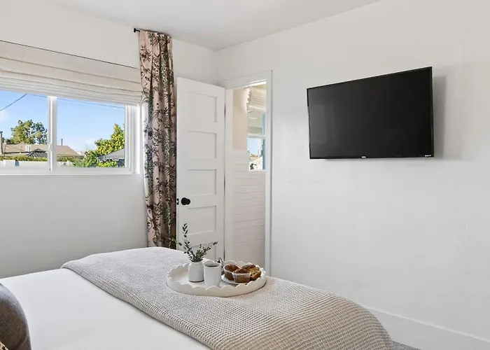Holiday home Lewis Oasis By Avantstay